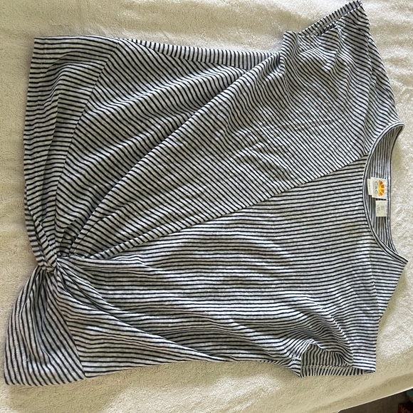 C&C linen shirt - Picture 2 of 3